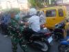 CEGAH DAMPAK KABUT ASAP, DANRAMIL 0901-01/SAMARINDA ULU TURUT HADIR DALAM PEMBAGIAN 10.000 MASKER GR