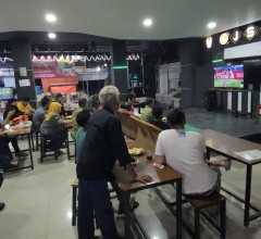 Kebersamaan Satukan Warga Lewat Nobar Piala Dunia 2026