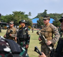 MARINIR INDONESIA DAN USMC PERTAJAM NALURI TEMPUR LEWAT PATROLI DAN GUN DRILL