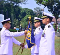 PENGANUGERAHAN BENDERA PRESTASI TAHAP I PASIS DIKREG SESKOAL ANGKATAN KE-66 OLEH DANSESKOAL