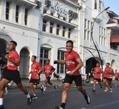 Semarak HUT Ke-81 dan Pecahkan Rekor Muri, Kodaeral V Gelar Panglima TNI Fun Run di Kota Lama Suraba