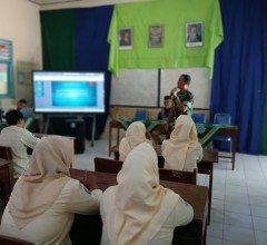 Babinsa Koramil Jogonalan Berikan Wasbang 108 Siswa SMK Muhammadiyah