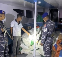 TNI AL BERHASIL GAGALKAN PENYELUNDUPAN 3 TON SIANIDA ASAL FILIPINA DI PERAIRAN GORONTALO