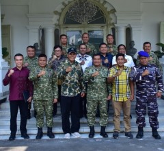 PANGKORMAR MENERIMA COURTESY CALL BUPATI SUMBAWA