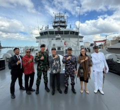 PERKUAT DIPLOMASI MARITIM, KRI CANOPUS-936 SANDAR DI MAURITIUS USAI ARUNGI DUA SAMUDRA
