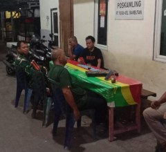 Babinsa Koramil 03/Ps.Rebo–Ciracas Bersama Warga Gelar Patroli/Siskamling Ciptakan Wilayah Aman dan 