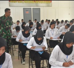 KODAERAL V BERIKAN PEMBEKALAN PRATEST AKADEMIK KEPADA CALON BINTARA DAN TAMTAMA PK TNI AL GELOMBANG 