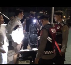 Polisi Hadir di Tengah Malam, Polsek Matraman Perketat Patroli dan Razia Cegah Kejahatan Jalanan