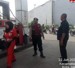 Patroli Dialogis Polsek Cipayung Perkuat Kehadiran Polisi di Tengah Masyarakat