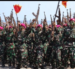 KODAERAL V HADIRI PEMBARETAN 962 PRAJURIT MUDA KORPS MARINIR DI MALANG