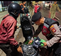Patroli Cipta Kondisi Polsek Pasar Rebo dan Tiga Pilar sterilkan titik rawan kriminalitas