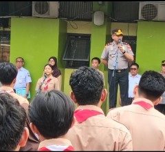 Cegah Bullying di Sekolah, Kapolsek Duren Sawit Kompol Sutikno Ajak Pelajar Berani Melawan Kekerasan
