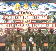 USAI TANGKAP PETINGGI KKB DAN REBUT KEMBALI SENJATA, 49 PRAJURIT MARINIR NAIK PANGKAT