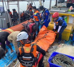 Lanal Ketapang dan Posal Kendawangan Gabung Tim SAR Gabungan, Temukan Nelayan Korban Tenggelam Di La