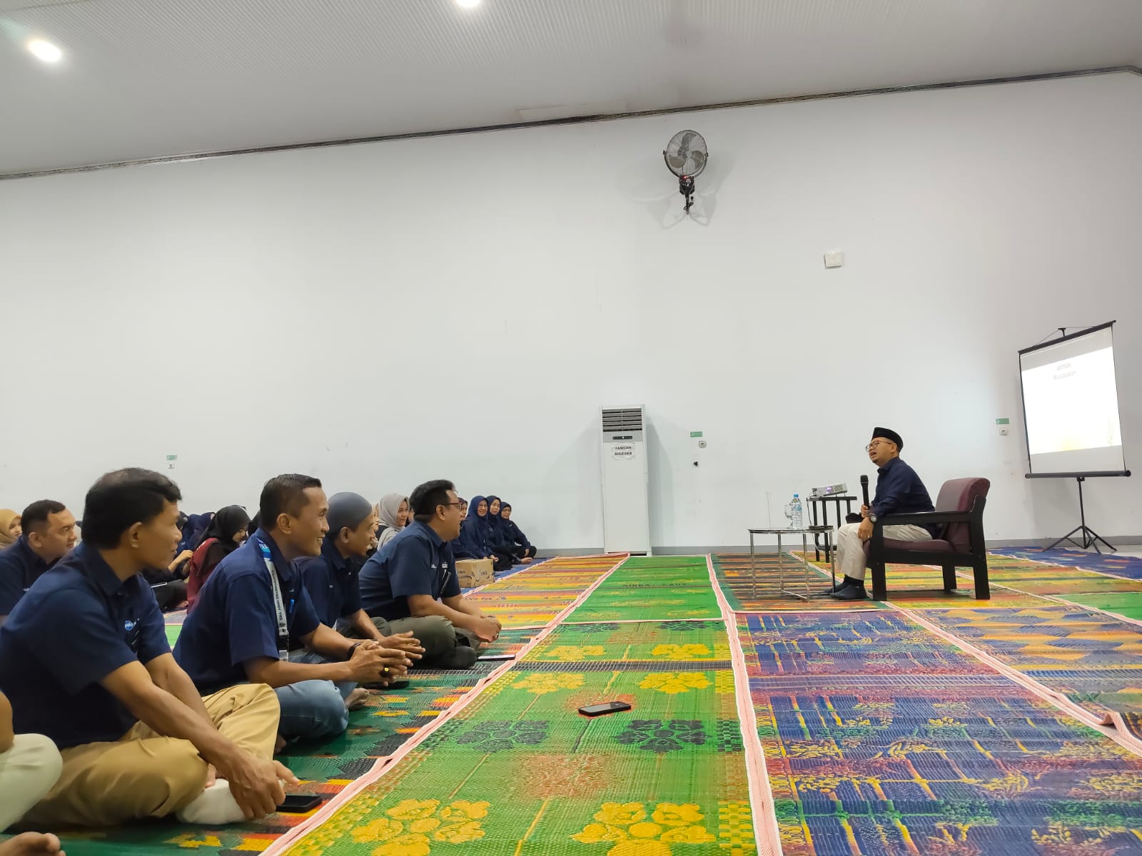 RASULULLAH SAW SIMBOL AKHLAK MULIA