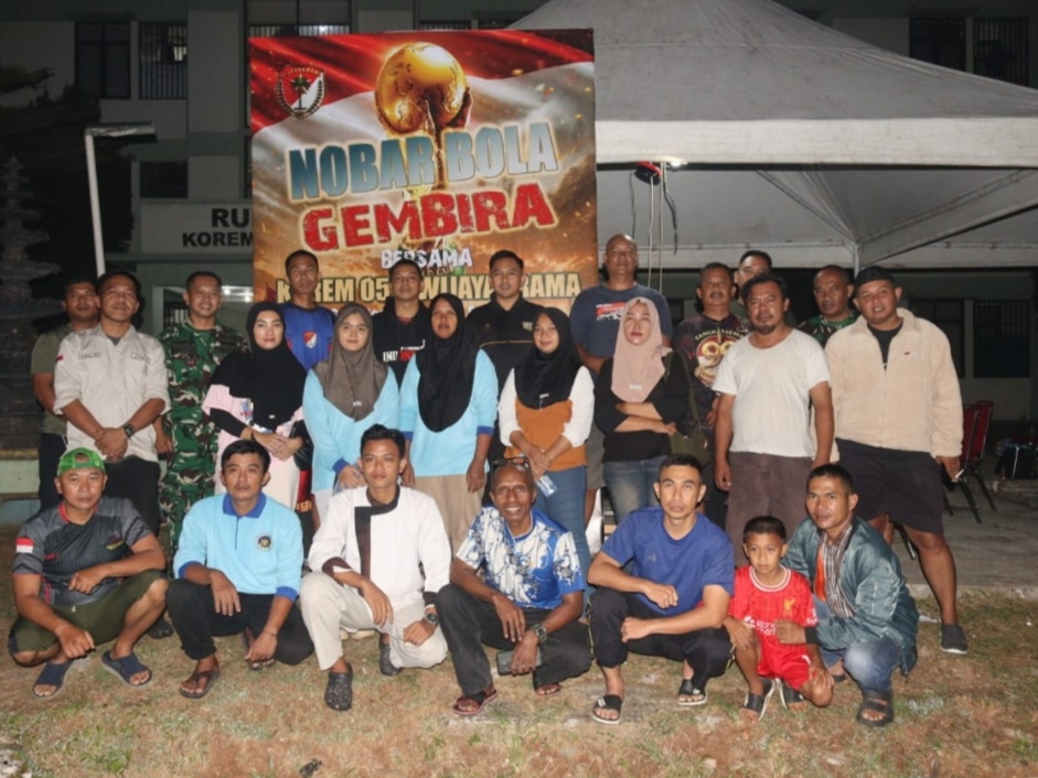 Satu Semangat, Satu Bangsa, Satu Kemenangan: Nobar Piala Dunia 2026 Bersama Korem 052/Wkr