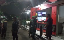 Patroli bersama Komduk, Sinergi TNI dan Warga Jaga Wilayah Tetap Aman dan Kondusif