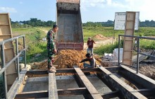 Pengerjaan Jembatan Beton Garuda di Rawa Makmur Dipercepat, Dukung Aktivitas Warga