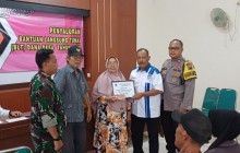 Babinsa Desa Gumulan Amankan Penyaluran BLT Dana Desa Tahap V Tahun 2026