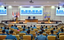 MENJAGA LAUT DAN MENGAWAL KEDAULATAN, PASIS DIKREG SESKOAL ANGKATAN KE-65 TA 2026 IKUTI KULIAH UMUM 