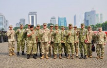 Pererat Kerjasama Pertahanan, Kodam Jaya Gelar Static Show PHH untuk Delegasi Hawaii National Guard