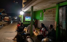 Nobar Bola Gembira Bersama Koramil 0901-05/Samarinda Utara