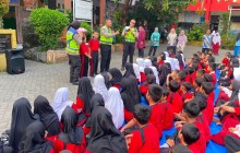 Tanamkan Tertib Berlalu Lintas Sejak Dini, Satlantas Tangerang Kota Sambangi Sekolah Dasar