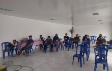 Koramil 0901-01/Samarinda Ulu: Babinsa Kelurahan Sungai Kunjang Bersama Masyarakat Nobar  Bola 