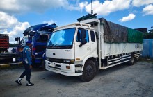 TNI AL PERKETAT PENGAWASAN, PENGIRIMAN KAYU ILEGAL BERHASIL DIGAGALKAN