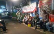 Koramil 07/Cipayung Gelar Patroli/Siskamling Perkuat Sinergi TNI, Polri dan Warga