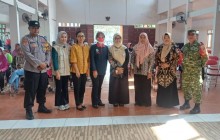 Babinsa Koramil 01 Kota Klaten Dampingi Sambang Cek Kesehatan Gratis Dan Penyuluhan TBC Di Desa Gumu