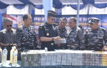 TNI AL BERHASIL GAGALKAN UPAYA PEREDARAN ROKOK ILEGAL, PENYELEWENGAN PUPUK BERSUBSIDI
