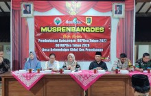 Bahas RKPDes, Babinsa Koramil Prambanan Klaten Hadiri Musrenbangdes Kebondalem Kidul