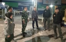 Jaga Kondusivitas Wilayah, Koramil 01/Jatinegara Bersama Komduk Gelar Patroli/Siskamling