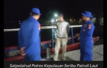 Layanan Polisi 110, Satpolairud Polres Kepulauan Seribu Patroli Laut Malam Imbau Nelayan Jaga Kesela