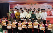 Danlanal Bintan Hadiri Wisuda 1.000 Santri TPQ Kota Tanjungpinang Ke-9, Perkuat Generasi Qurani Menu