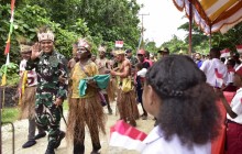 PERKUAT KONEKTIVITAS DAN PEMBERDAYAAN WILAYAH, TNI AL RESMIKAN JEMBATAN DI BONGGO