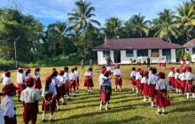 DUKUNG PENDIDIKAN GENERASI PENERUS BANGSA, TNI AL BUKA KEMBALI SD MARFENFEN DI KEPULAUAN ARU SELATAN