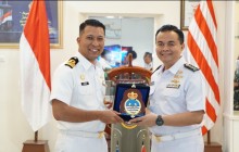 KODAERAL III TERIMA KUNJUNGAN KEHORMATAN DELEGASI ANGKATAN LAUT MALAYSIA