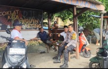 Sentuhan Polisi di Tengah Warga Cakung Barat, Cegah Tawuran dan Ajak Manfaatkan Layanan 110