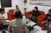 SINERGITAS TNI AL DAN POLRI, GAGALKAN PENYELUNDUPAN RATUSAN LITER MIRAS SOPI DI PELABUHAN TUAL