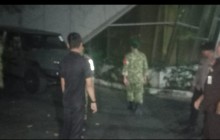 Patroli Gabungan Koramil 03/Ps.Rebo-Ciracas dan Komduk Perkuat Keamanan Wilayah Pasar Rebo