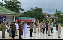 Danlanal Banjarmasin Pimpin Upacara HUT Ke-77 Proklamasi Pemerintahan Gubernur Tentara ALRI Divisi I