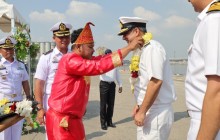 PERKUAT DIPLOMASI MARITIM, KODAERAL III SAMBUT HANGAT KEDATANGAN TIGA KAPAL PERANG PAKISTAN