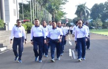 PERERAT KEBERSAMAAN DAN PASTIKAN KUALITAS: WAKASAL BEROLAHRAGA SEKALIGUS TINJAU FASILITAS SARPRAS 