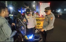 Polsek Pasar Rebo Gelar Patroli Gabungan 4 Pilar, Perketat Pengawasan Titik Rawan