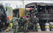 KORPS MARINIR IKUTI APEL KESIAPAN PENGAMANAN PENYAMPAIAN ASPIRASI DI MONAS