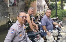 Perkuat Kemitraan dengan Warga, Bhabinkamtibmas Batu Ampar Sosialisasikan Program Jaga Jakarta dan L