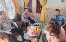 Menyambut Hari Bhayangkara ke-80, Polri Hadir Berikan Dukungan dan Kepedulian Melalui Anjangsana kep
