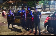 Saat Warga Terlelap, Polsek Kramat Jati Berpatroli Menjaga Jakarta Tetap Aman